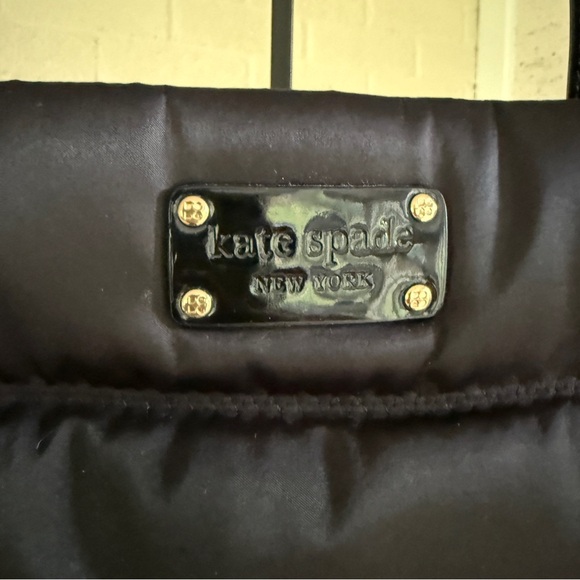 kate spade Black Puffy “Apres Ski” Tote Patent Leather Straps & Polka Dot Lining - Picture 3 of 17